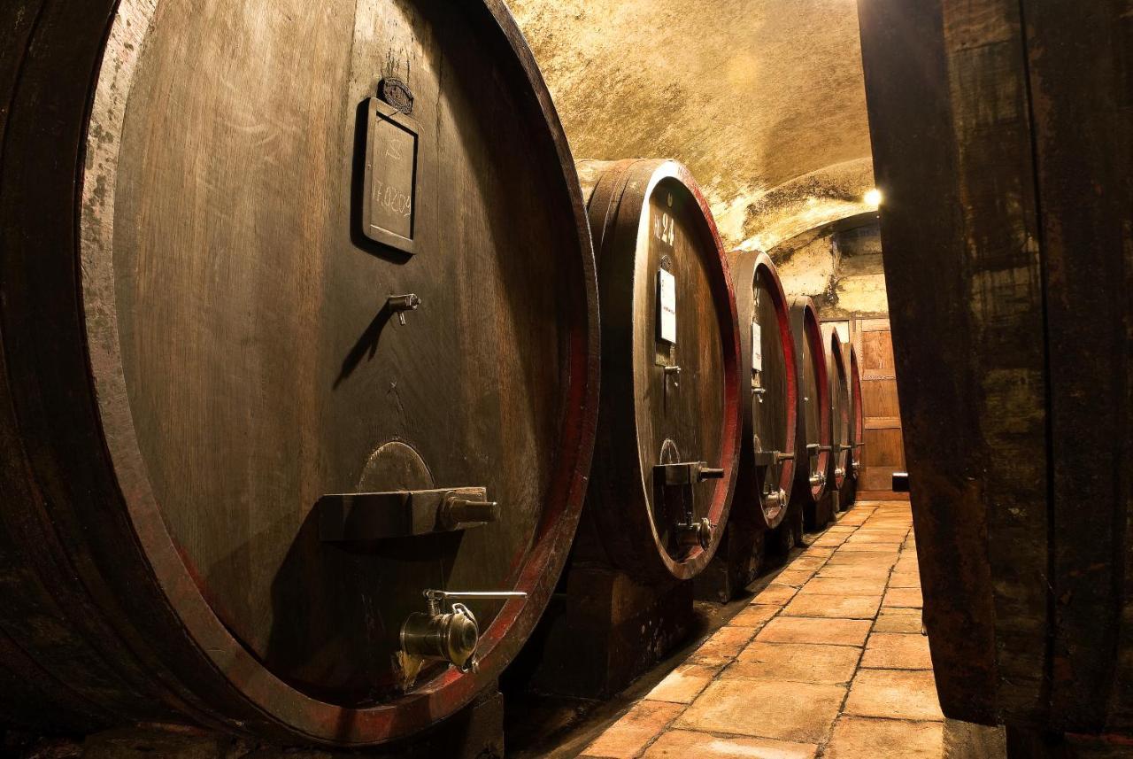 Agriturismo La Fattoria Di Capezzana Карминьяно Экстерьер фото