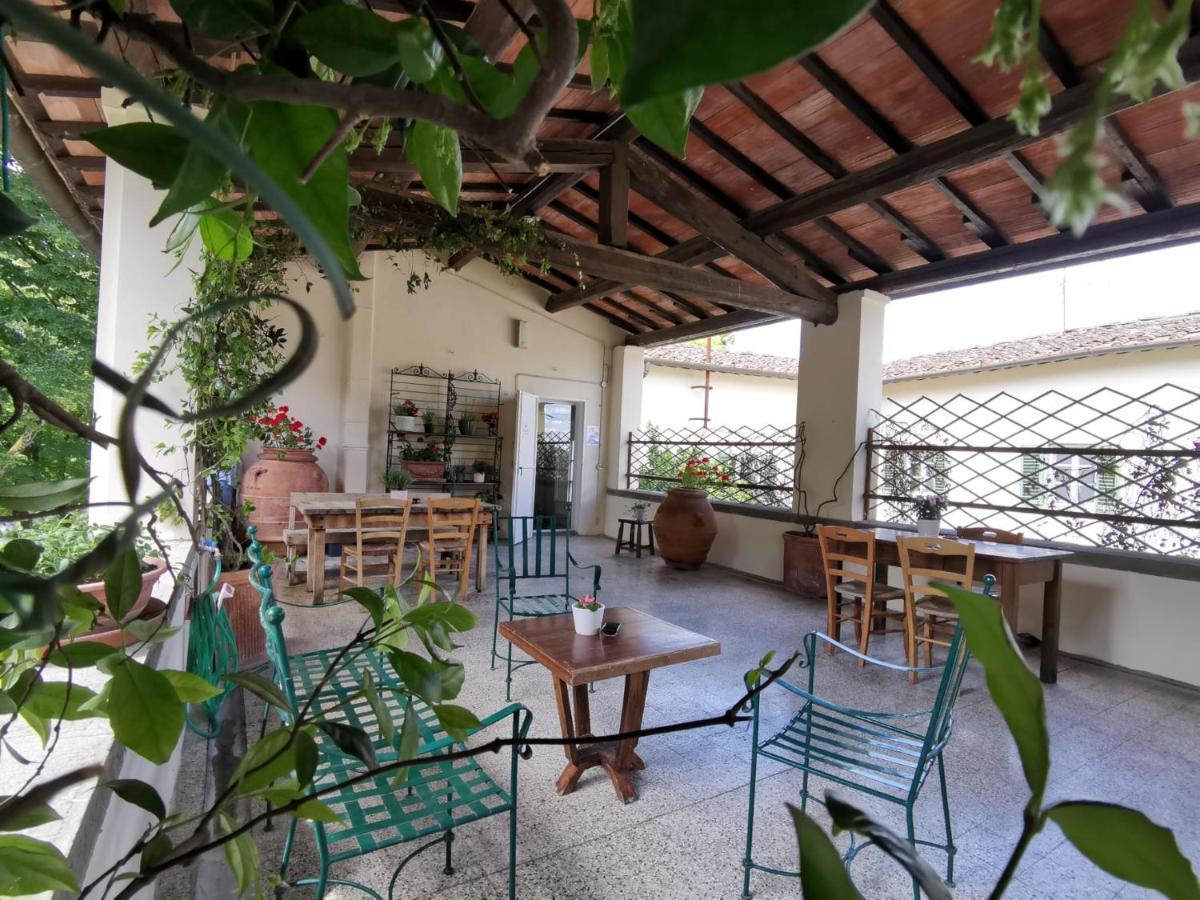Agriturismo La Fattoria Di Capezzana Карминьяно Экстерьер фото